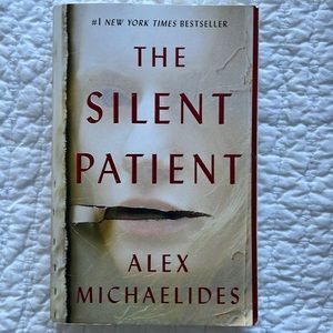 Silent Patient by Alex Michaelides